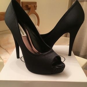 Steve Madden heels